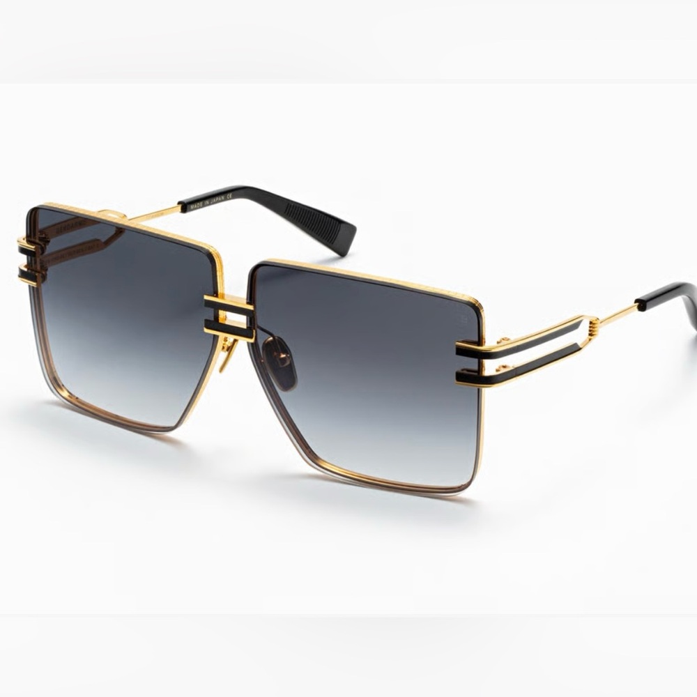 Balmain Paris Sunglasses Gendarme
8PS-1098-66/PLO-GLO/CAT 1
Titanium Unisex New